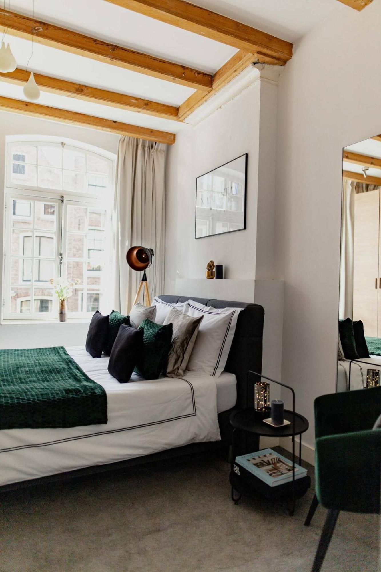 Kerkstraat Bed & Breakfast Amsterdam