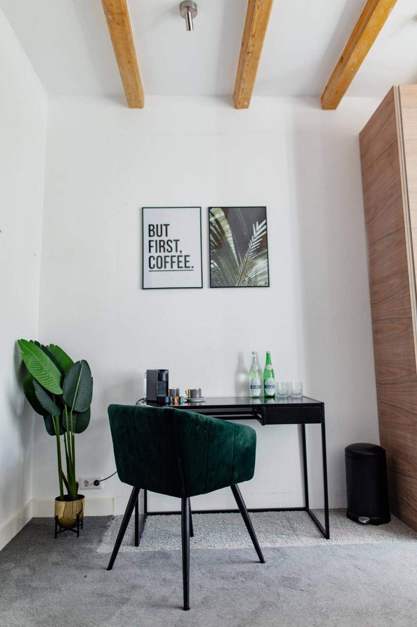 Kerkstraat Bed & Breakfast 2*