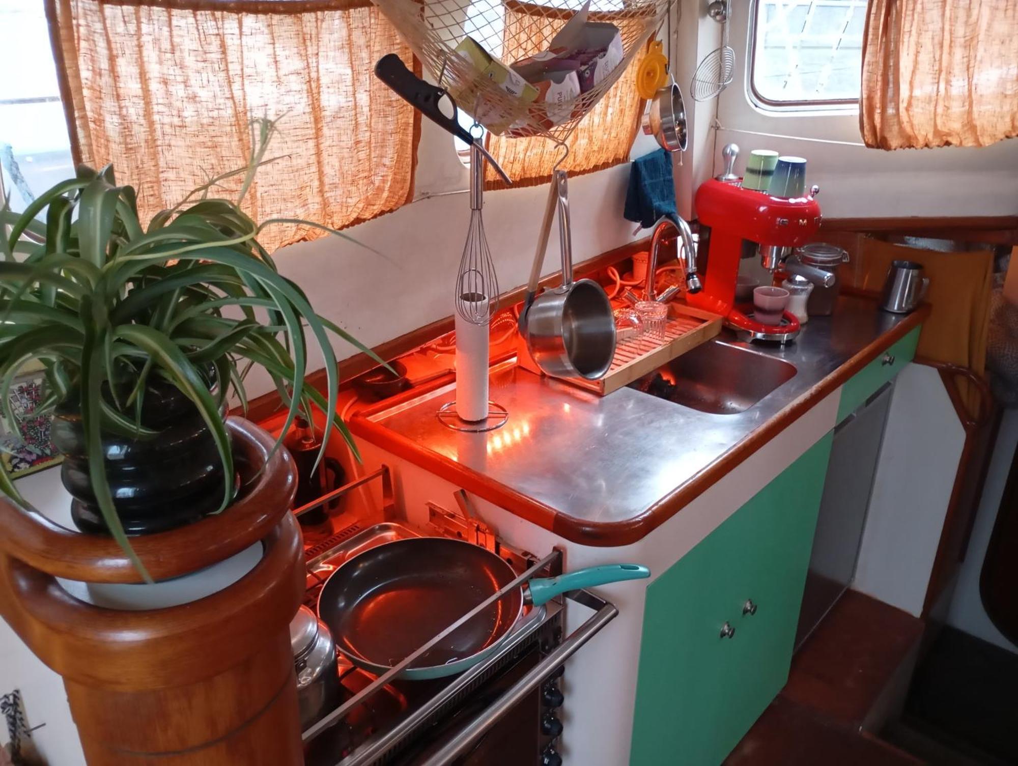 Bateau-hôtel Sailboat Retreat *