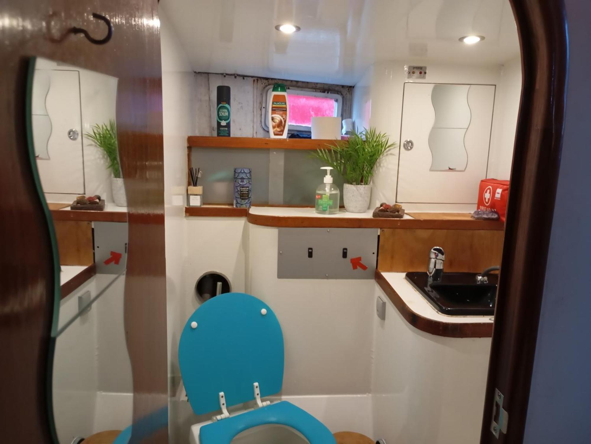 Sailboat Retreat *