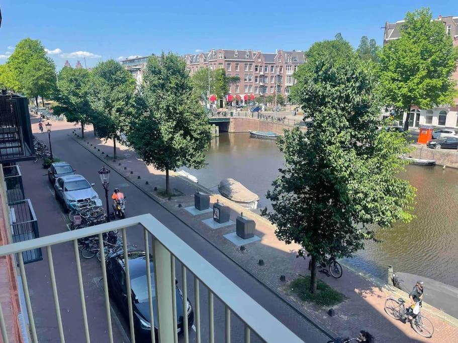Trendy Spacious, Canal Terrace Amsterdam