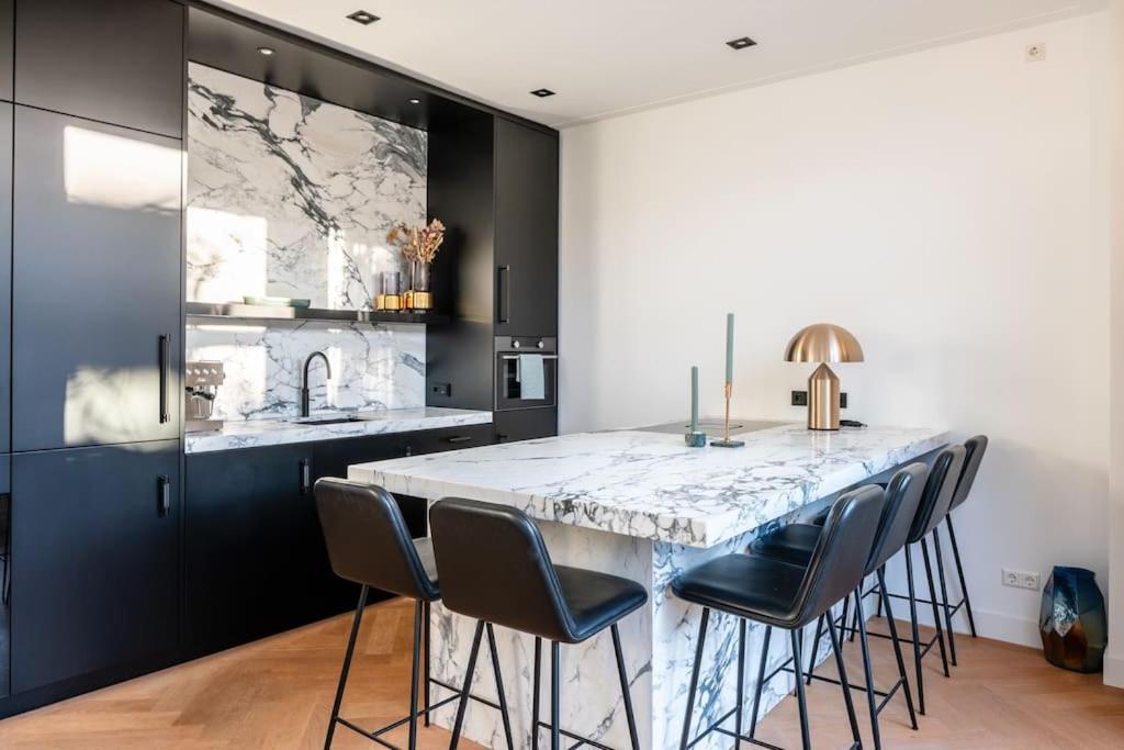 Lejlighed Luxurious Park 1-bed