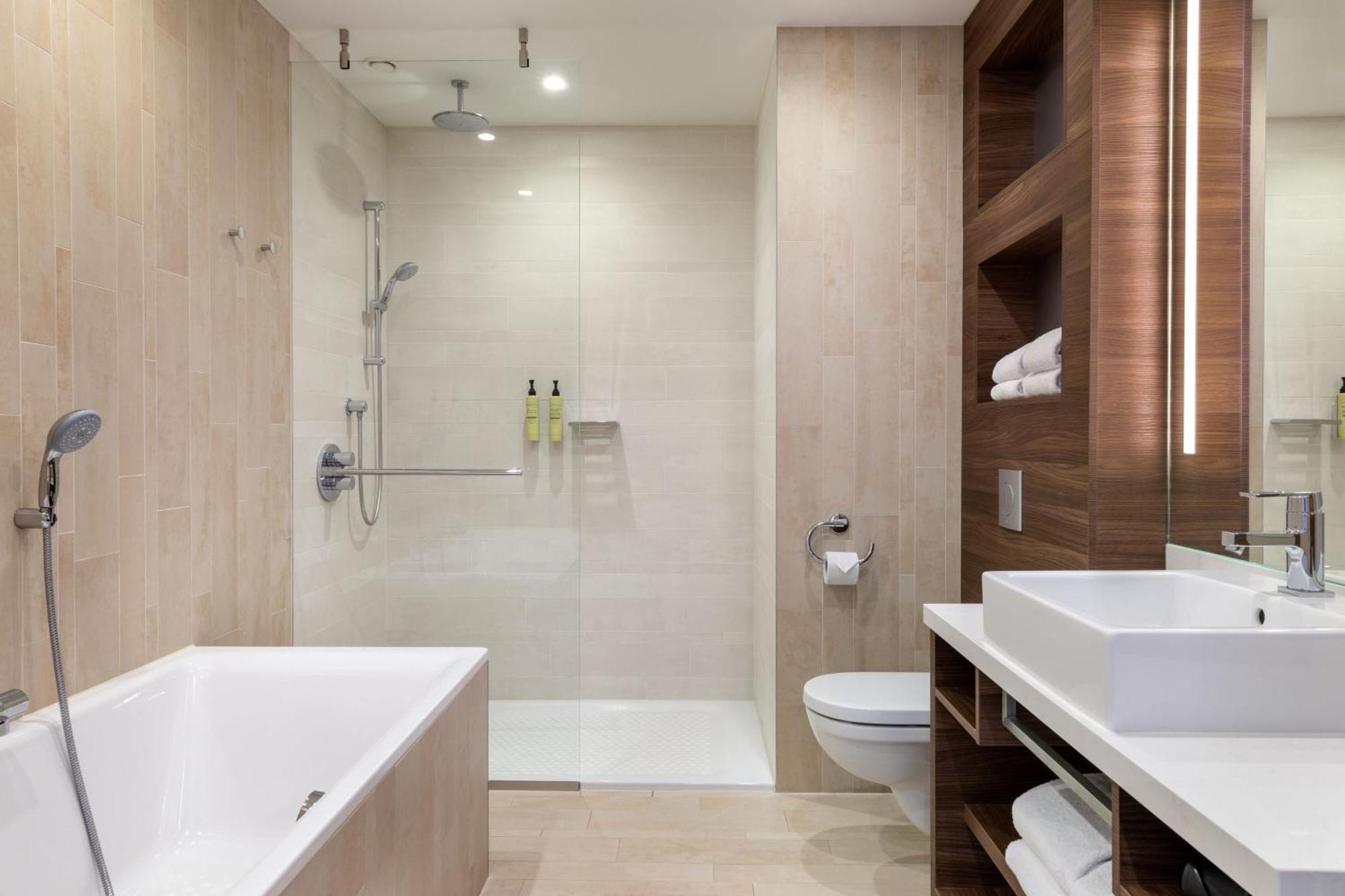 Element Hotel