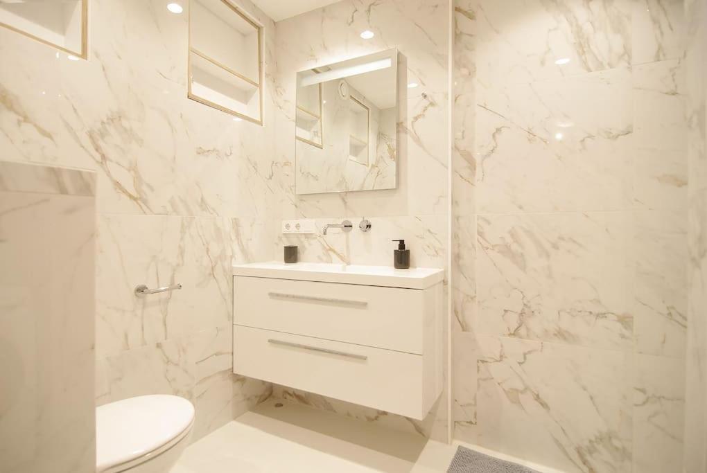 Appartement Spacious At Park And Museum *