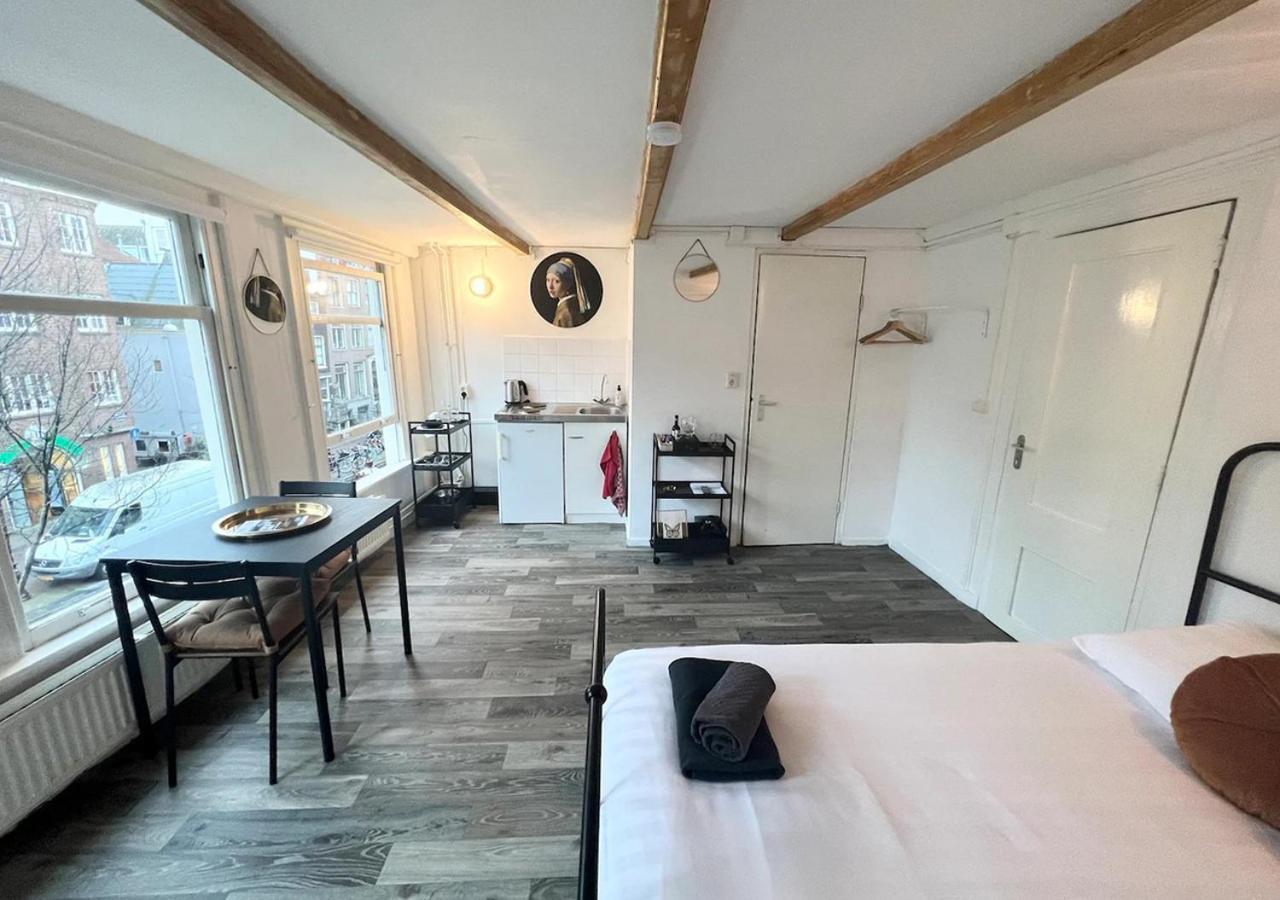 Studio's In The Center Of With Canal View! Affittacamere