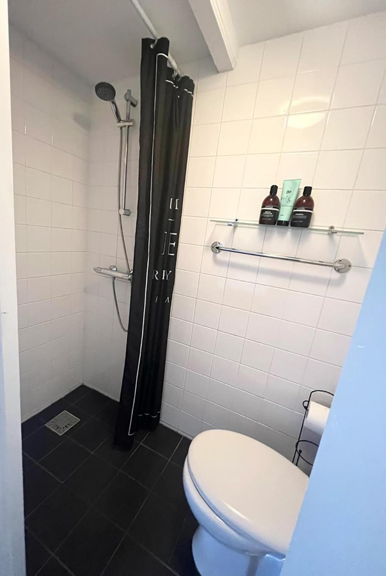 Studio's In The Center Of With Canal View! *