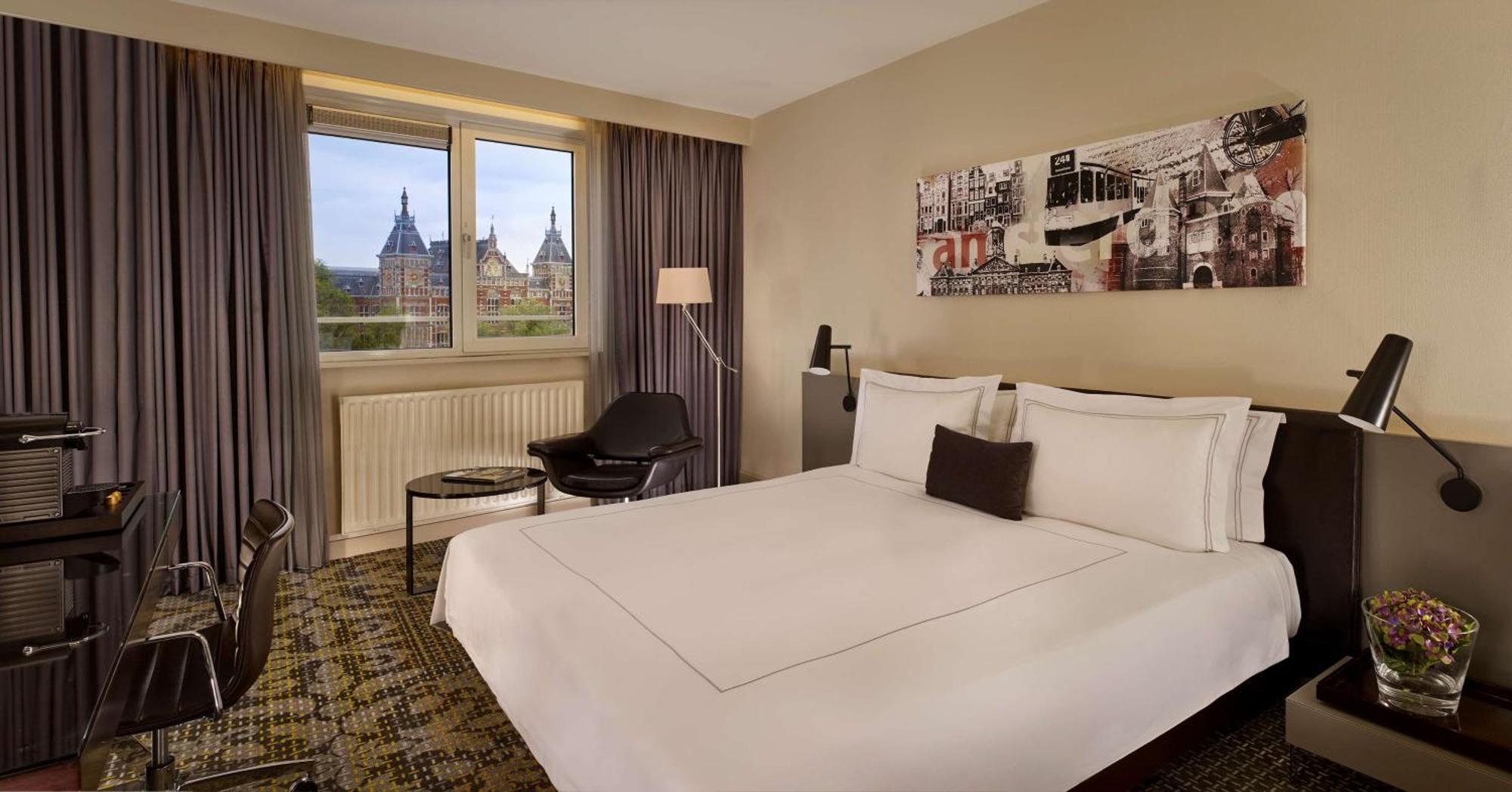 Park Plaza Victoria
