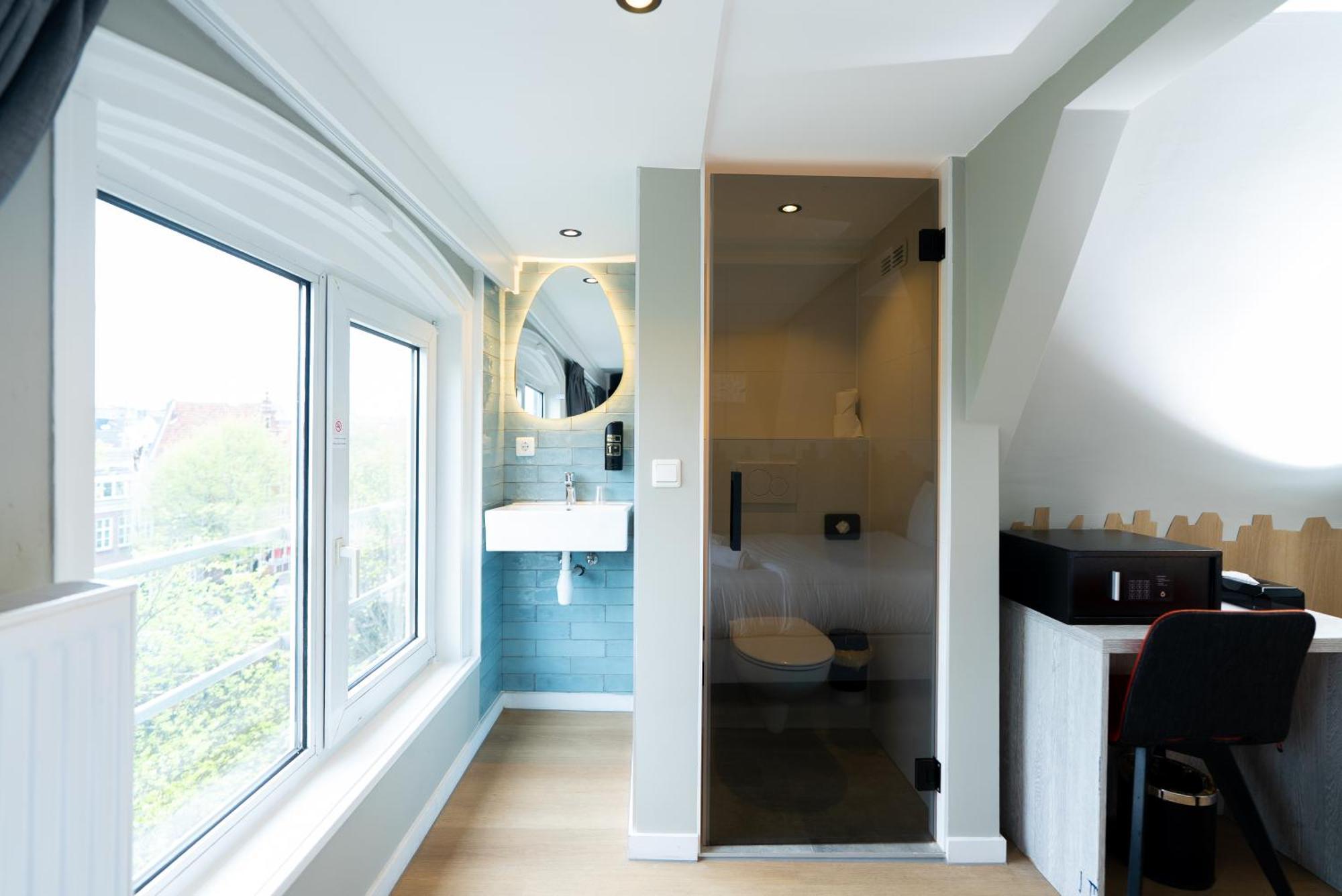 The Crown Hotel Amsterdam
