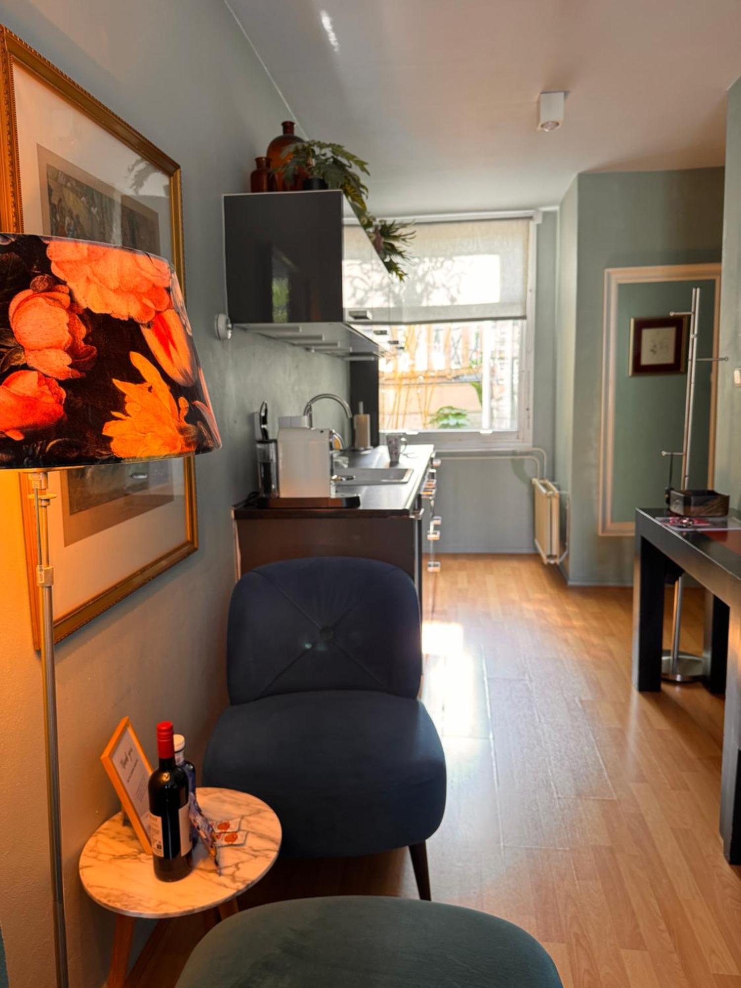Decor Canal House Bed & Breakfast Amsterdam