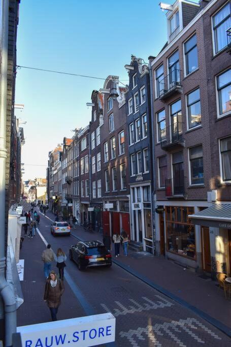 New Cosy In 9 Streets *