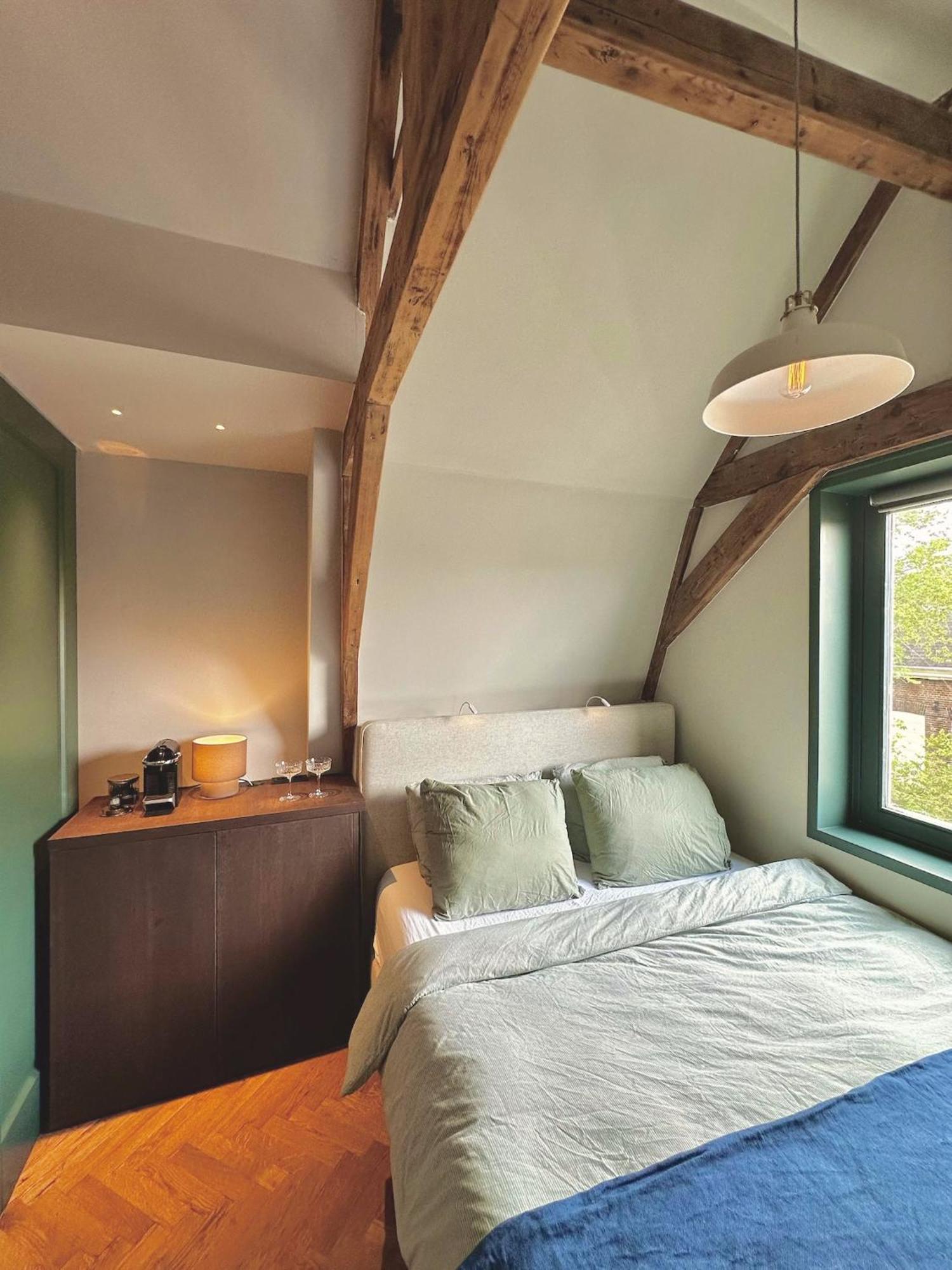 Rembrandt & Vermeer Bed & Breakfast