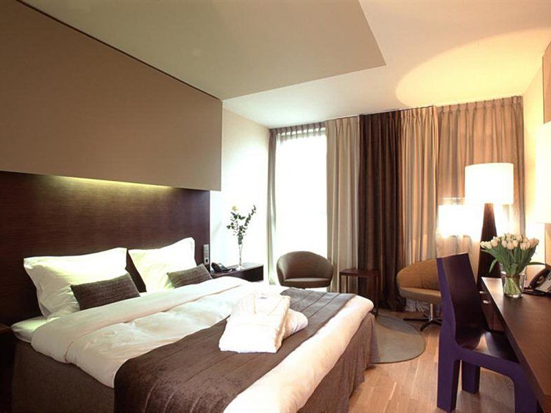 Dutch Design Artemis 4*