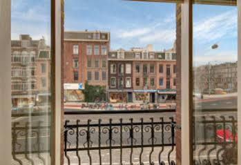 Short Apartment