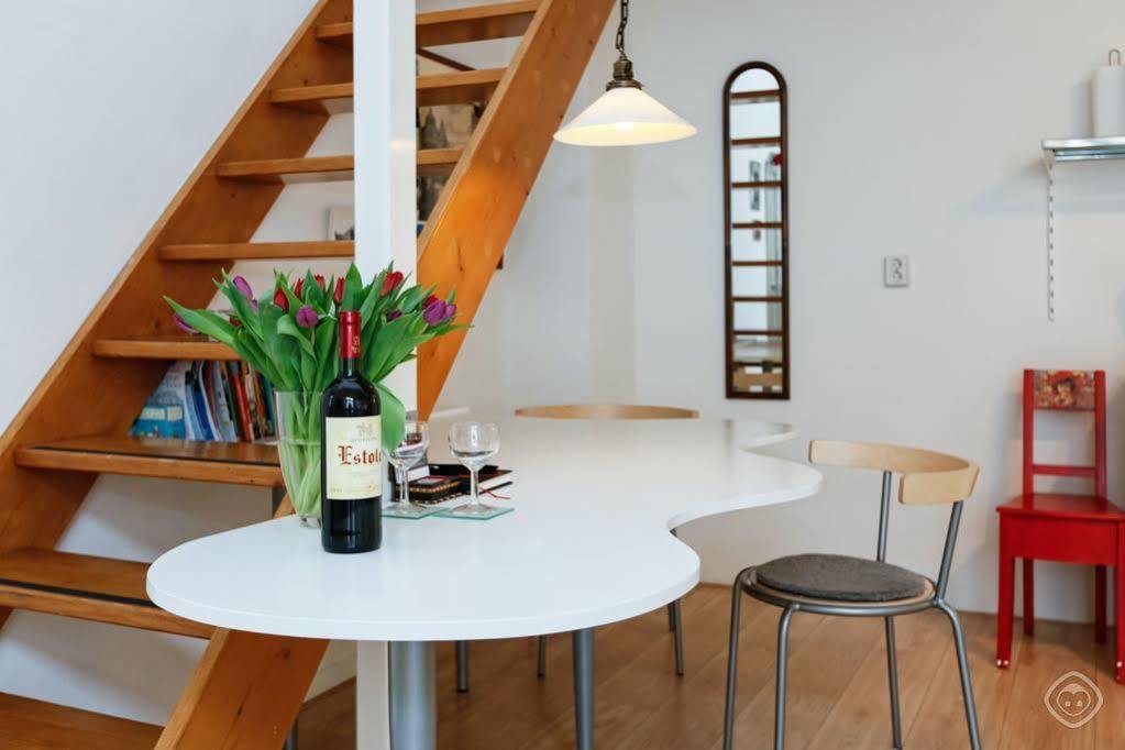 Studio Boom Couette-café