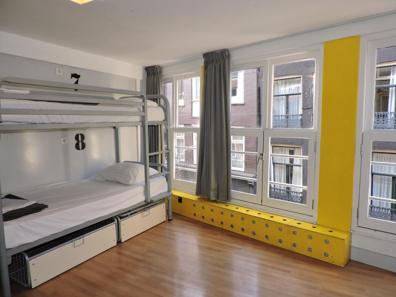 The White Tulip Hostel Amsterdam