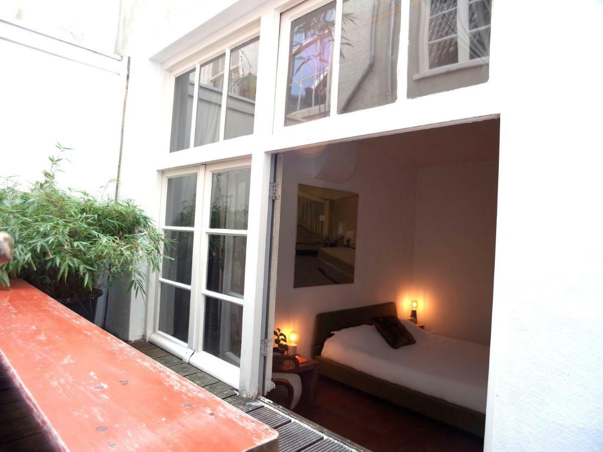 Couette-café The One Roomed 3*