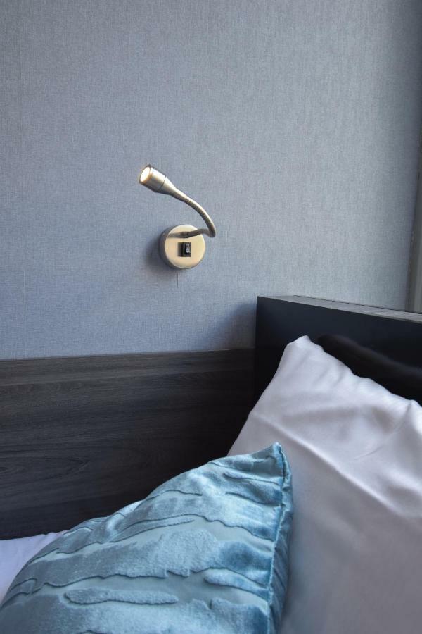 Hermitage Hotel 2*