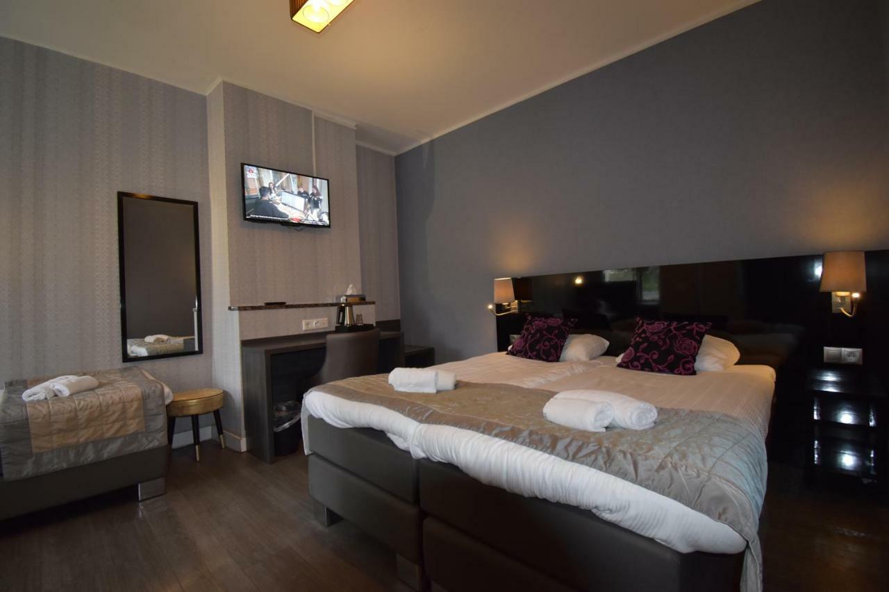 Hermitage Hotel 2*